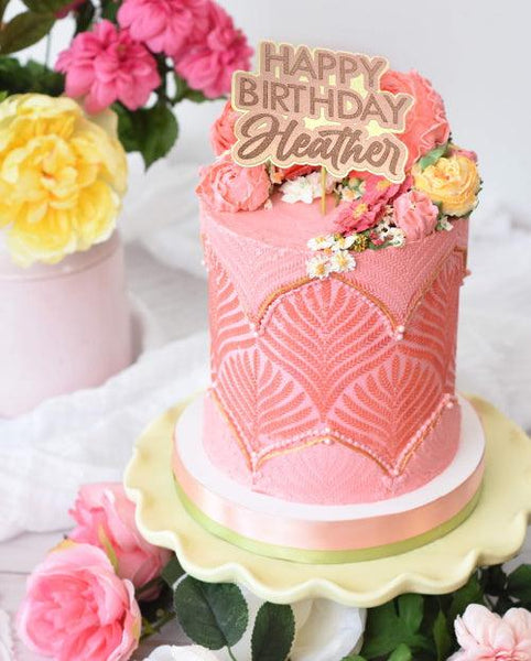 100+ HD Happy Birthday Glitter Cake Images And Shayari